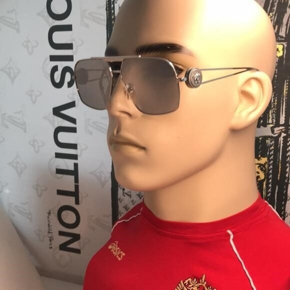 NEW AUTHENTIC Versace Silver Sunglasses VE2269 - Picture 1 of 14